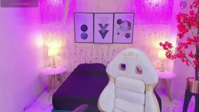 Image 3 of tamara_slimx Stream on Chaturbate on 1 month ago