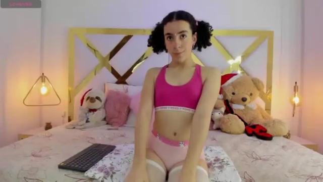 Image 12 of tamaralemick Stream on Chaturbate on 18 months ago