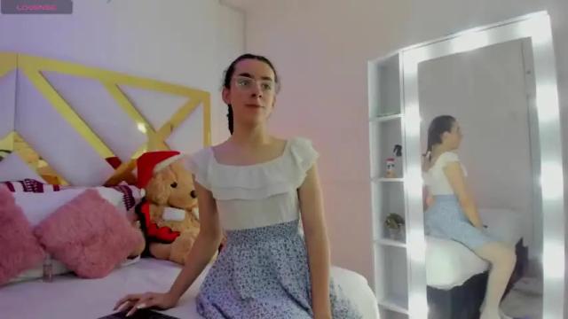 Image 10 of tamaralemick Stream on Chaturbate on 18 months ago