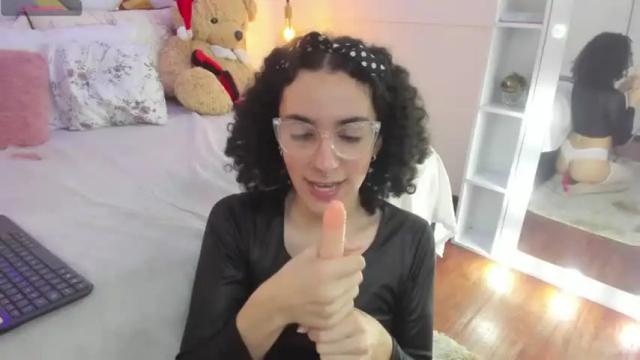 Image 8 of tamaralemick Stream on Chaturbate on 17 months ago