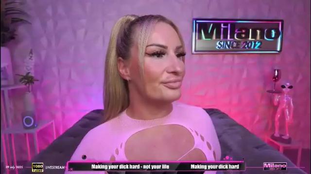 Image 7 of tamaramilano Stream on Chaturbate on 3 months ago