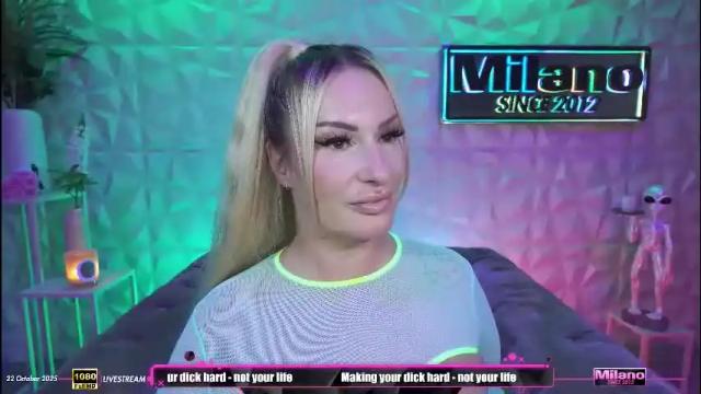 Image 8 of tamaramilano Stream on Chaturbate on 13 days ago