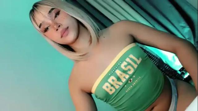 Image 3 of tamera_cummer0969 Stream on Chaturbate on 3 months ago