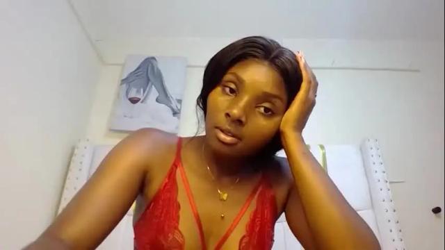 Image 3 of tamia538235 Stream on Chaturbate on 2 months ago