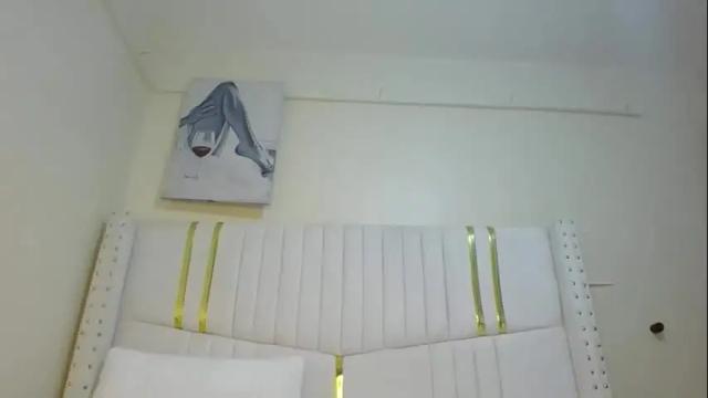 Image 3 of tamia538235 Stream on Chaturbate on 2 months ago