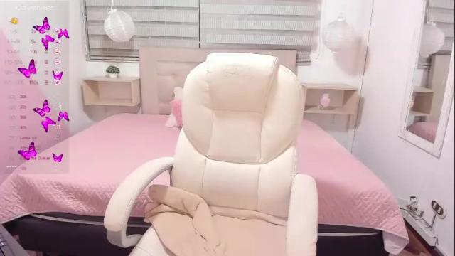 Image 3 of tammmy09 Stream on Chaturbate on 2 months ago