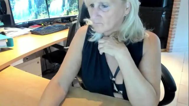 Image 4 of tammy4camfun Stream on Chaturbate on 11 days ago