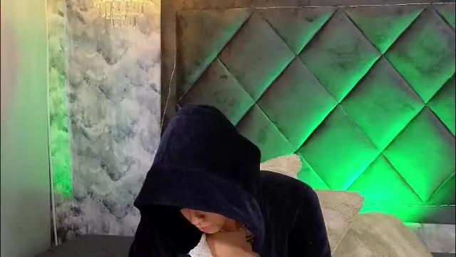 Image 11 of tammy_greyy Stream on Chaturbate on 1 month ago