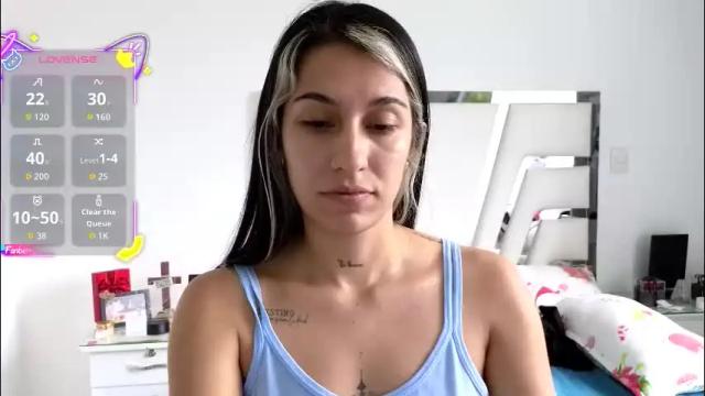 Image 2 of tammyandrade_ Stream on Chaturbate on 1 month ago