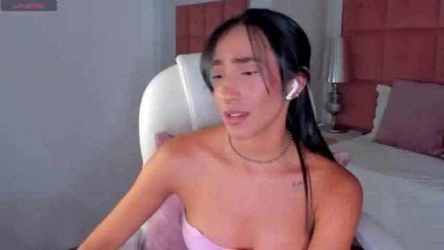 Image 7 of tammyrouse Stream on Chaturbate on 13 months ago