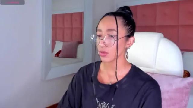 Image 10 of tammyrouse Stream on Chaturbate on 18 months ago