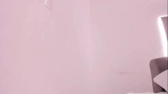 Image 11 of tamy_leen Stream on Chaturbate on 1 month ago