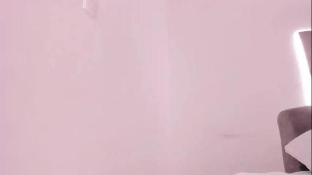 Image 12 of tamy_leen Stream on Chaturbate on 1 month ago