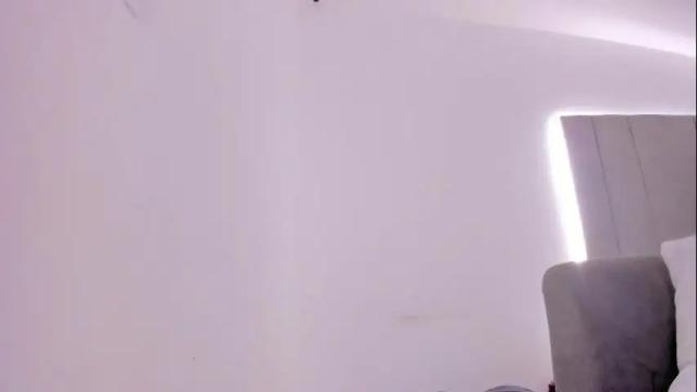 Image 7 of tamy_leen Stream on Chaturbate on 1 month ago