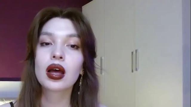Image 11 of tanatarit Stream on Chaturbate on 1 month ago