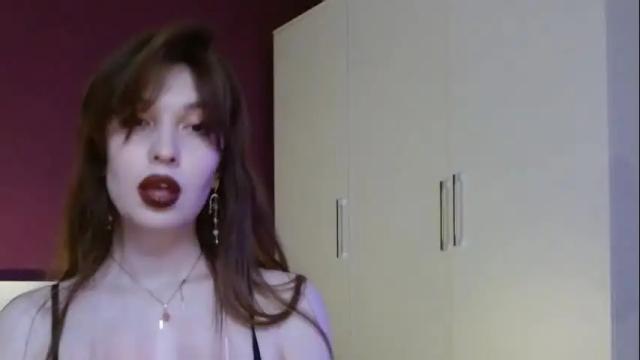 Image 8 of tanatarit Stream on Chaturbate on 1 month ago