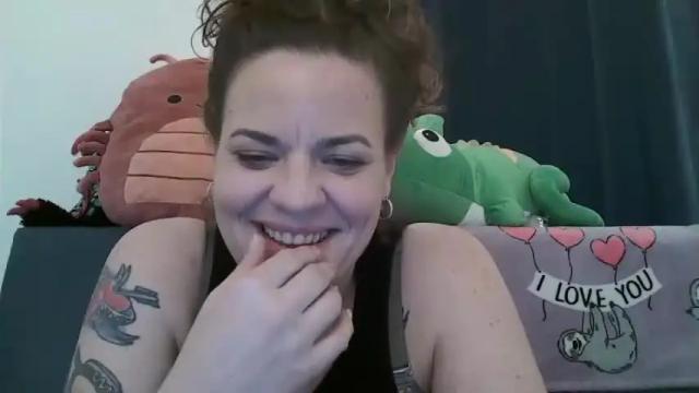 Image 12 of tangerine_kitty Stream on Chaturbate on 14 months ago