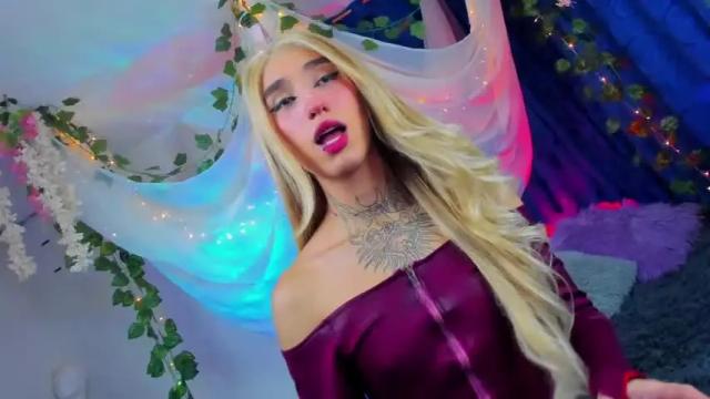 Image 11 of tania_foxxx_ Stream on Chaturbate on 19 months ago