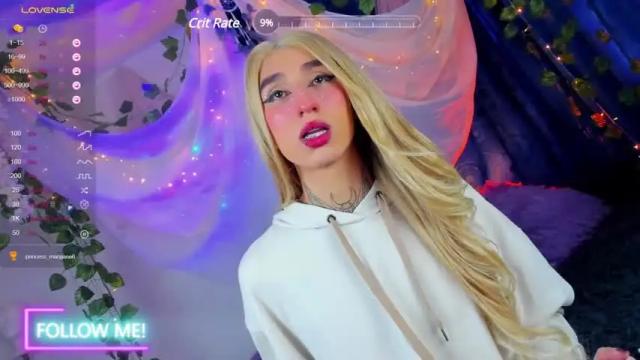 Image 2 of tania_foxxx_ Stream on Chaturbate on 19 months ago
