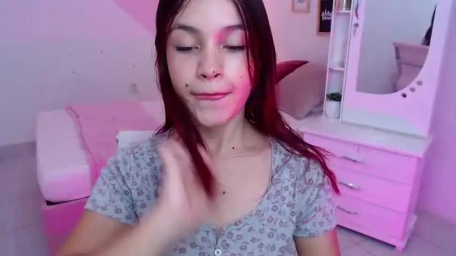 Image 3 of tania_leal Stream on Chaturbate on 12 months ago
