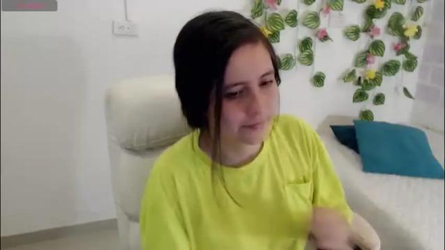 Image 3 of taniadevil_69 Stream on Chaturbate on 1 month ago