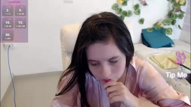 Image 12 of taniadevil_69 Stream on Chaturbate on 15 days ago
