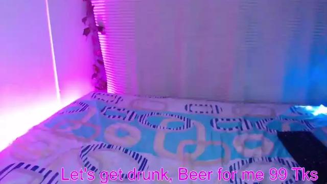 Image 8 of taniaxlove1 Stream on Chaturbate on 19 months ago
