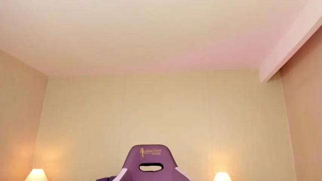 Image 10 of tanisha_grey Stream on Chaturbate on 16 months ago