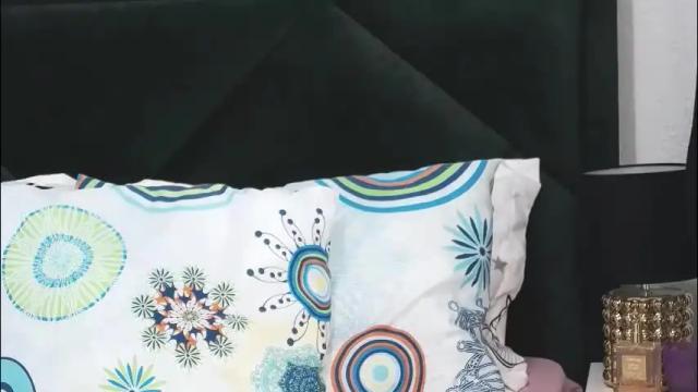 Image 2 of taniyagrey Stream on Chaturbate on 4 months ago