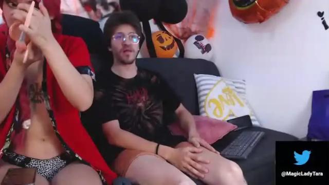 Image 12 of tara_and_jak Stream on Chaturbate on 21 months ago