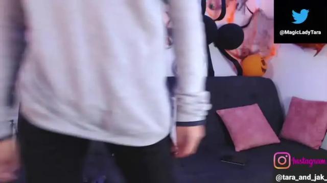 Image 2 of tara_and_jak Stream on Chaturbate on 21 months ago