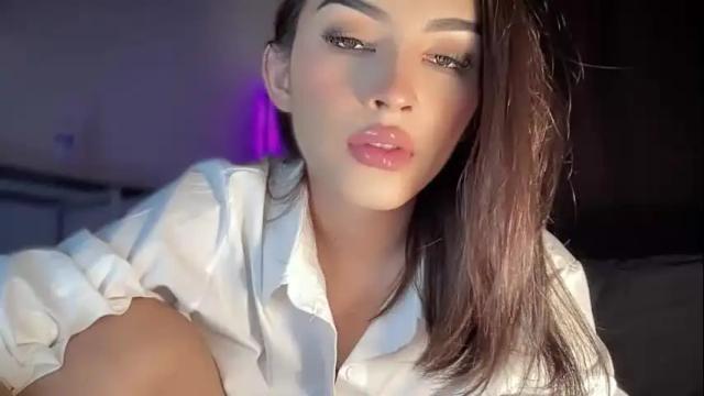 Image 10 of tara_bitch69 Stream on Chaturbate on 3 days ago