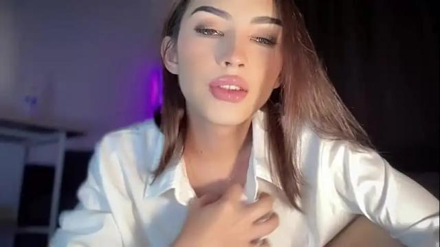 Image 7 of tara_bitch69 Stream on Chaturbate on 3 days ago