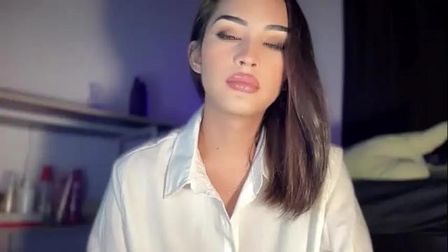 Image 2 of tara_bitch69 Stream on Chaturbate on 1 day ago