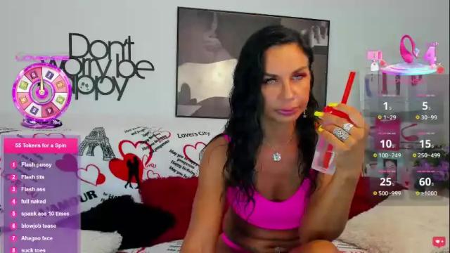 Image 4 of tara_bloss Stream on Chaturbate on 1 day ago