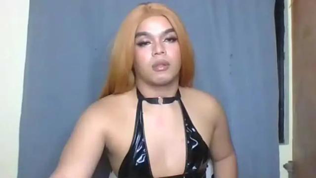 Image 11 of tarahriches Stream on Chaturbate on 15 hours ago