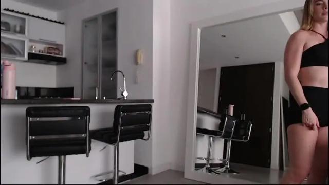 Image 3 of tarawhite_ Stream on Chaturbate on 3 months ago