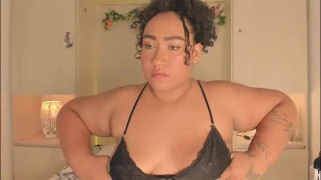 Image 3 of tarawiilson_ Stream on Chaturbate on 5 days ago