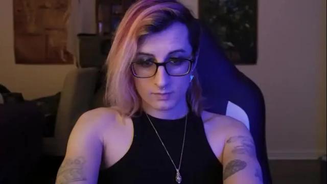 Image 12 of tarrow_halloway Stream on Chaturbate on 28 days ago