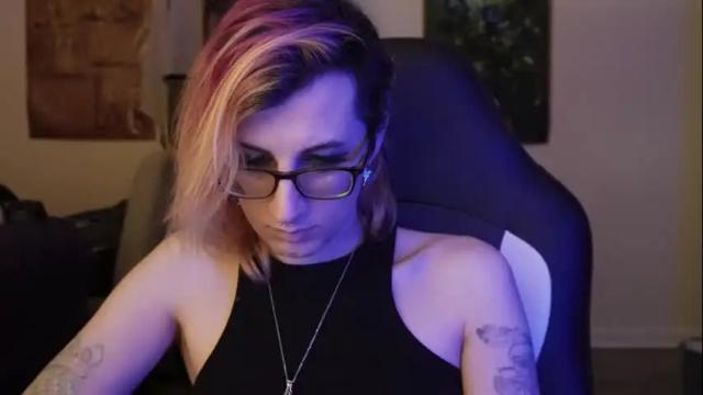 Image 3 of tarrow_halloway Stream on Chaturbate on 28 days ago