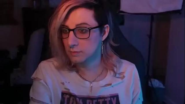 Image 12 of tarrow_halloway Stream on Chaturbate on 5 months ago