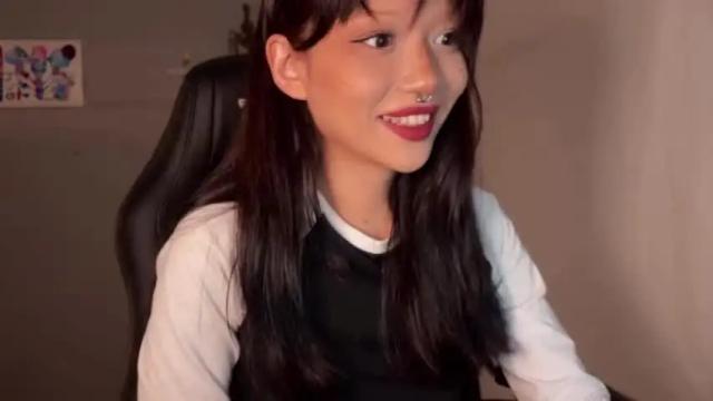 Image 6 of tarrrantula Stream on Chaturbate on 19 months ago