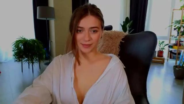 Image 4 of taste_of_eve Stream on Chaturbate on 16 months ago