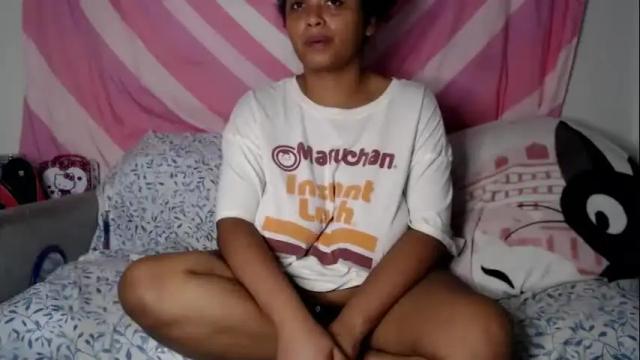 Image 10 of tasteekitty Stream on Chaturbate on 1 month ago