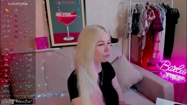 Image 10 of tasty__booty Stream on Chaturbate on 1 month ago