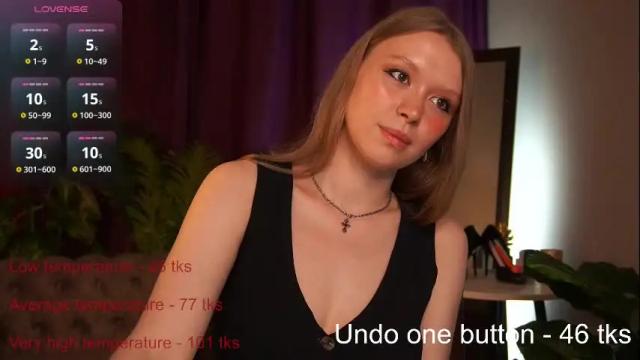 Image 12 of tatacoy Stream on Chaturbate on 3 days ago