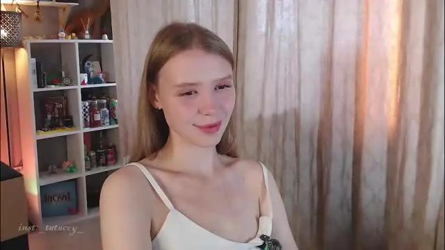 Image 4 of tatacoy Stream on Chaturbate on 1 month ago