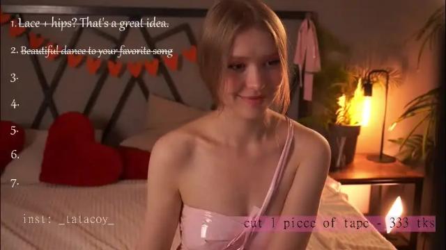 Image 4 of tatacoy Stream on Chaturbate on 26 days ago