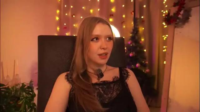 Image 7 of tatacoy Stream on Chaturbate on 20 days ago