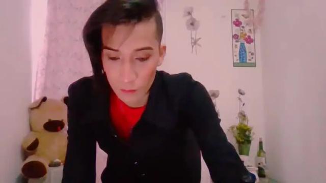 Image 2 of tathanswan Stream on Chaturbate on 16 months ago